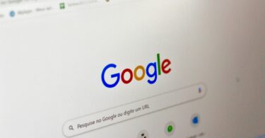 Pantalla de ordenador mostrando búsqueda de archivos
